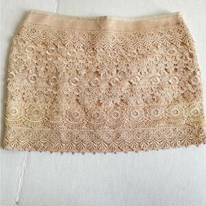 Champagne Feminine Layered Lace Party Boho Artsy Coastal Cowgirl Mini Skirt L